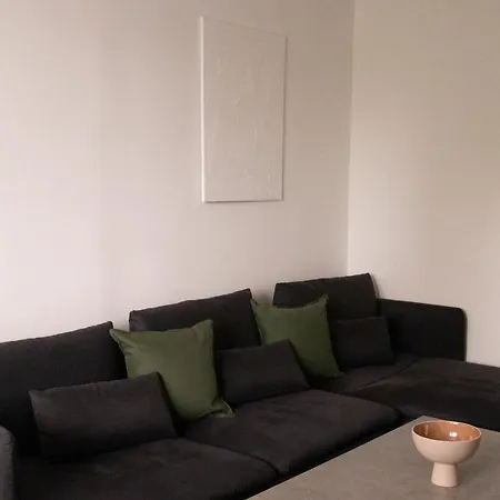 Apartmán Spacious 3-bedroom Modern - Newly Furnished Bratislava