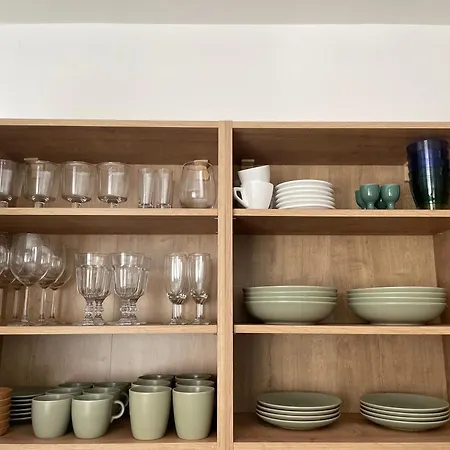 Spacious 3-bedroom Modern - 3pm Checkout - Newly Furnished Apartmán *