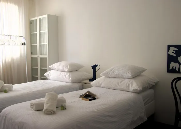 Apartment Spacious 3-bedroom Modern - 3pm Checkout - Newly Furnished Bratislava